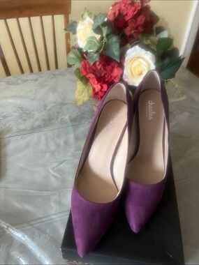Charlies Purple Pointed-Toe Suede Heels